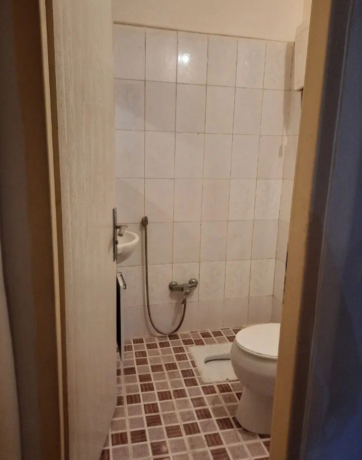 ۹۵متردوبرنورگیرفول امکانات آسانسور انباری .