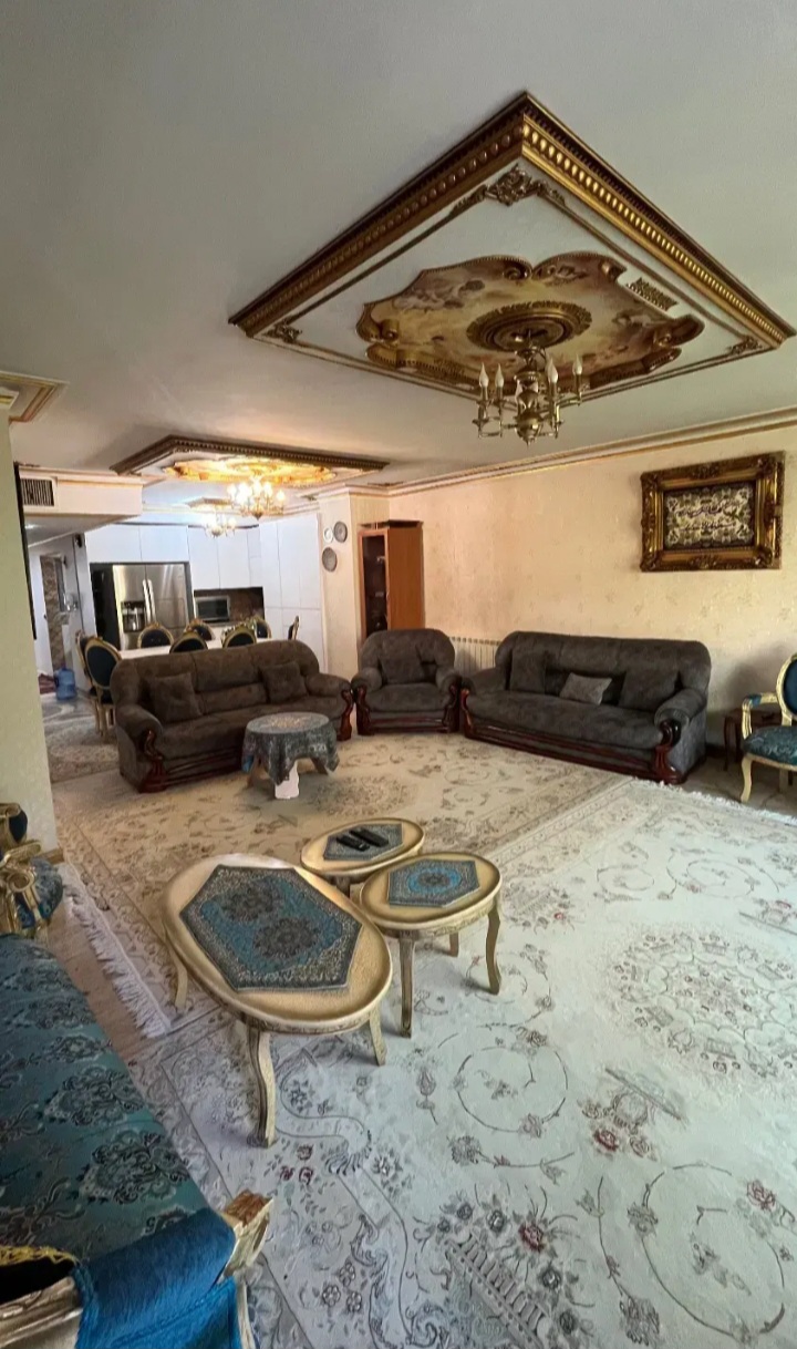 مالک،واحد۱۰۷متری بازسازی کامل ۳ خواب .