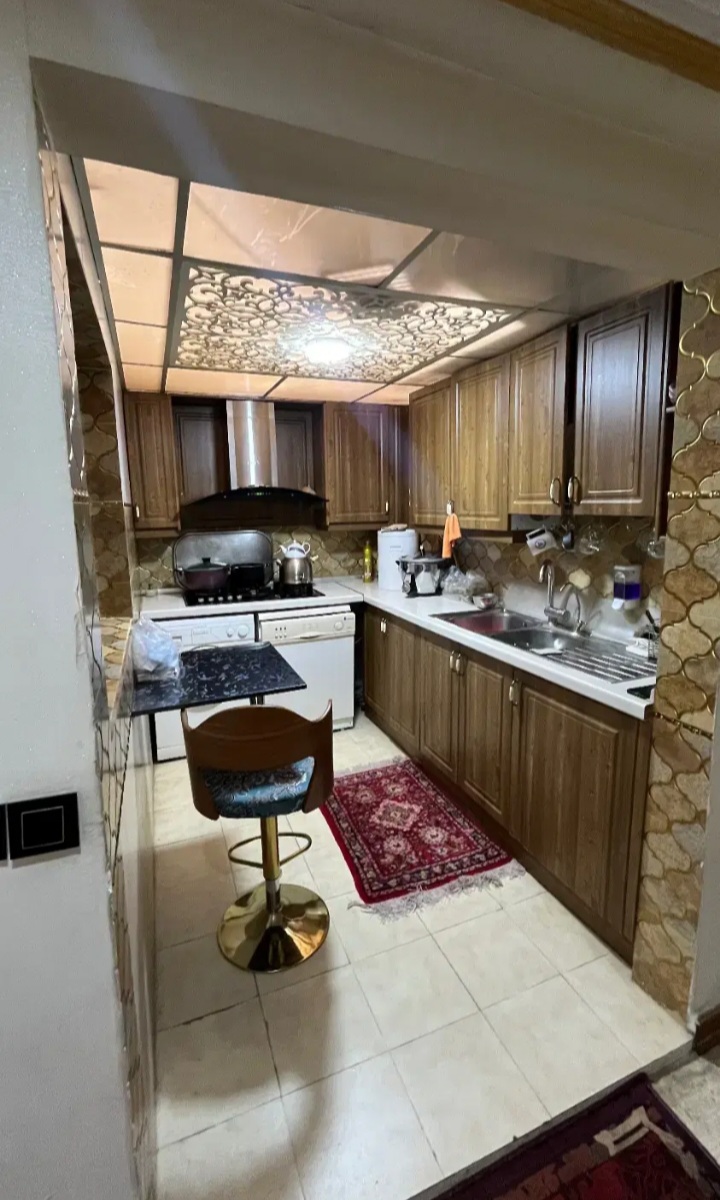 مالک،واحد۱۰۷متری بازسازی کامل ۳ خواب .