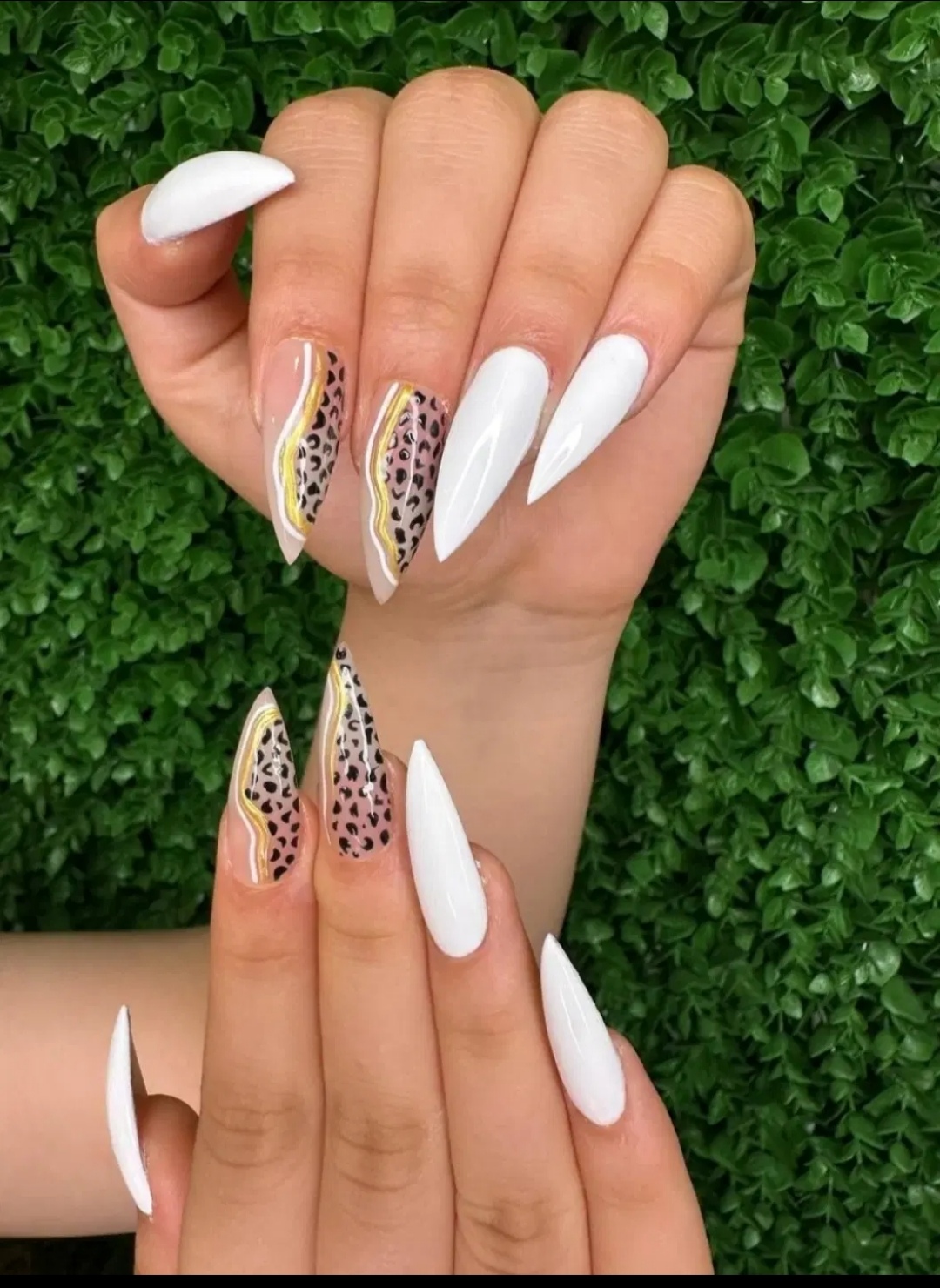ناخنکار طراح ژلیش کار اکستنشن مژه فیشال کار منشی .