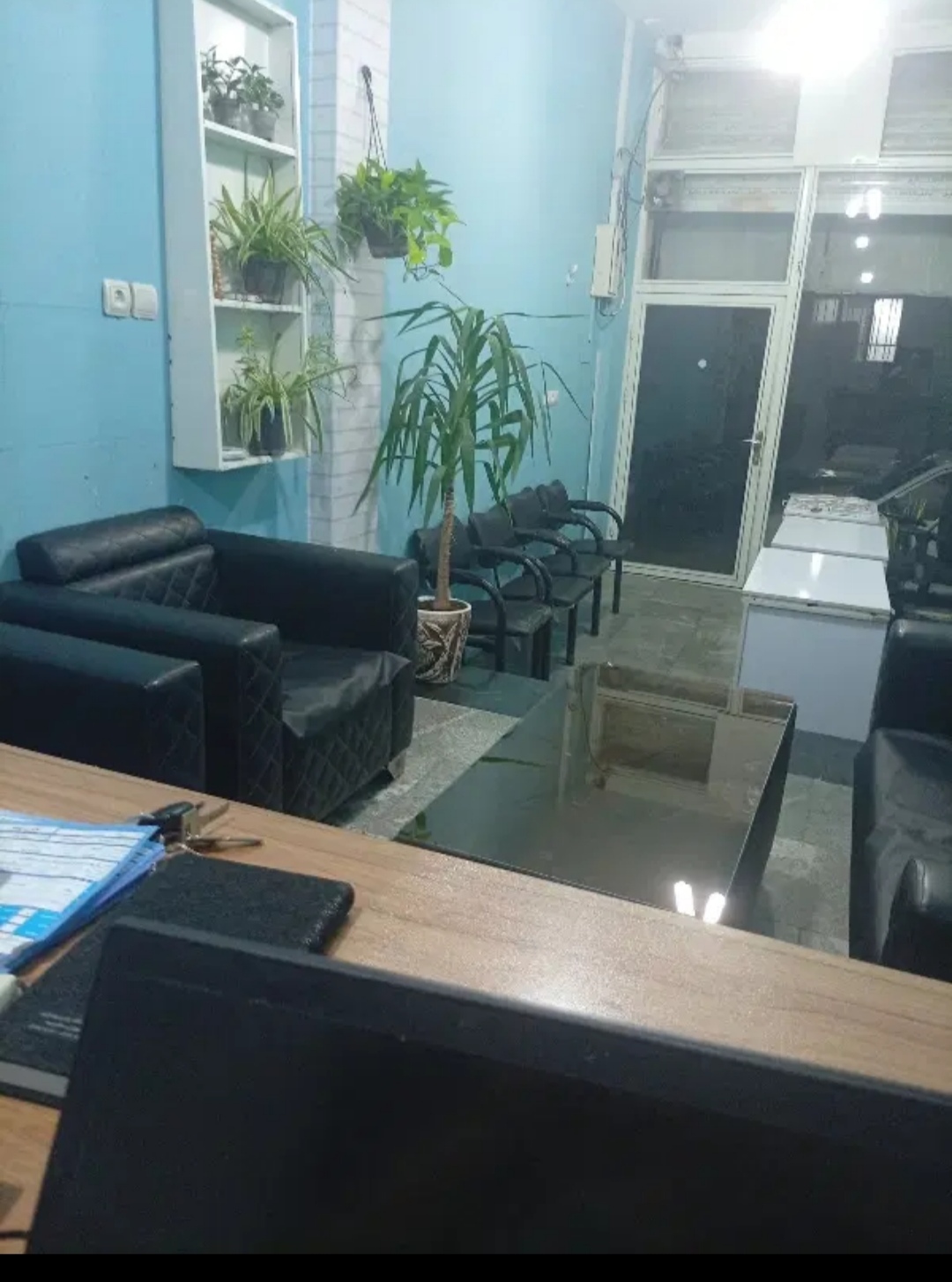 استخدام املاک (منشی . مشاور) .