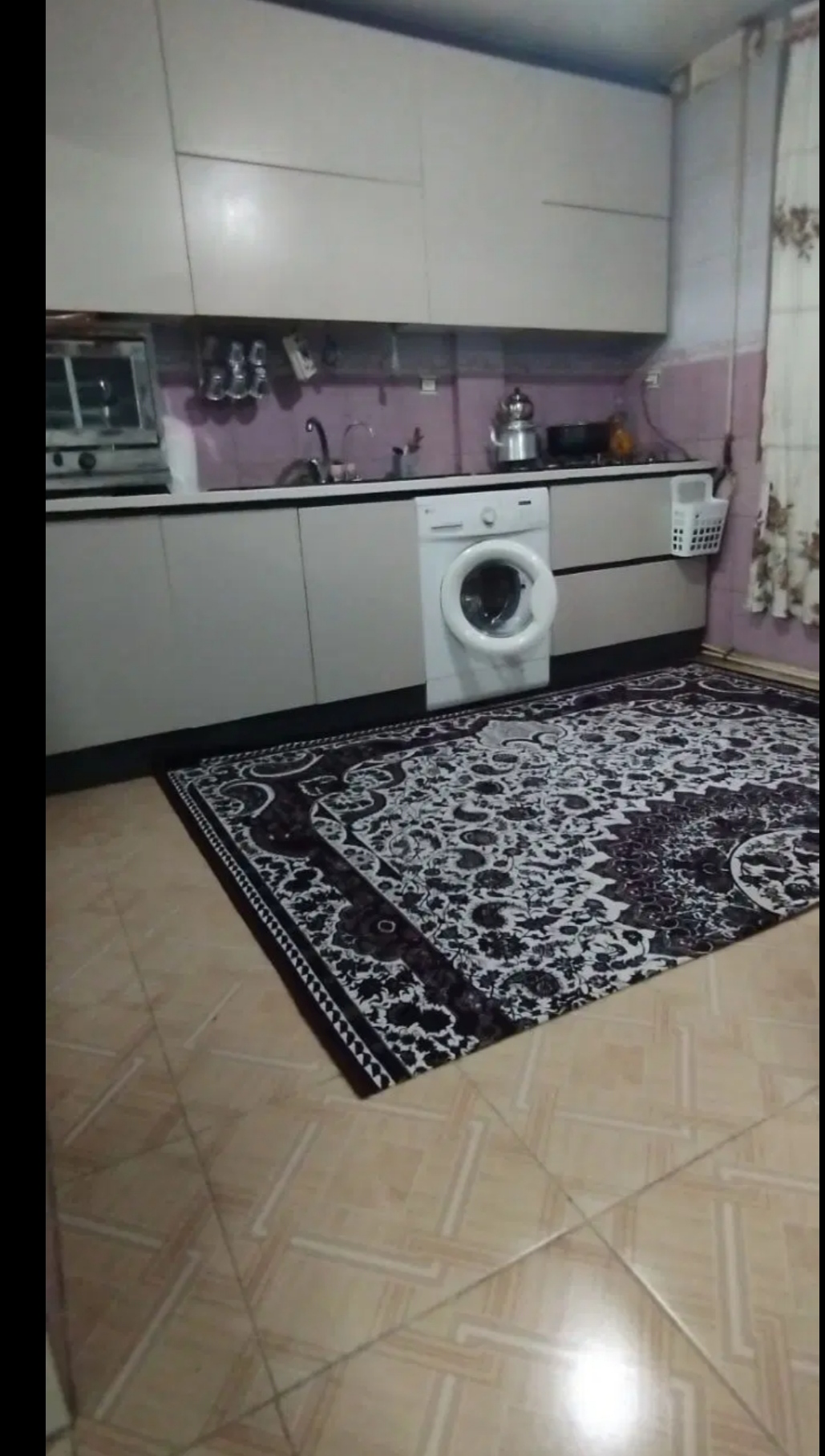 واحد در بهترین لوکیشن.