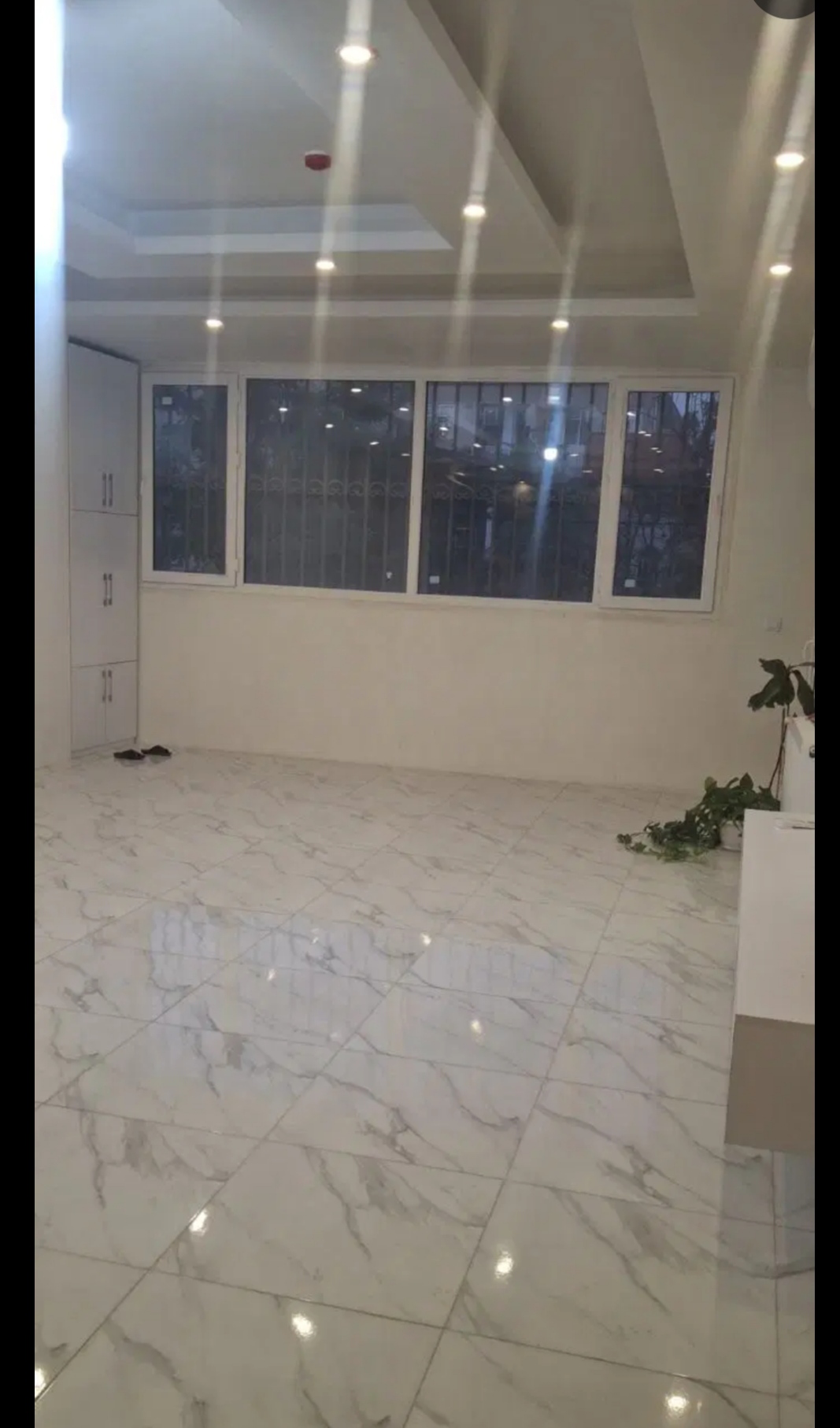فروش آپارتمان شیک و فول امکانات.