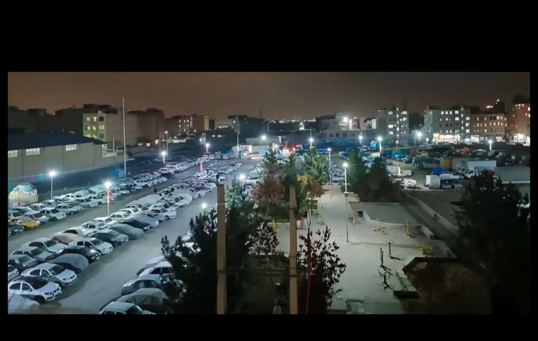 نگهبان پارکینگ .