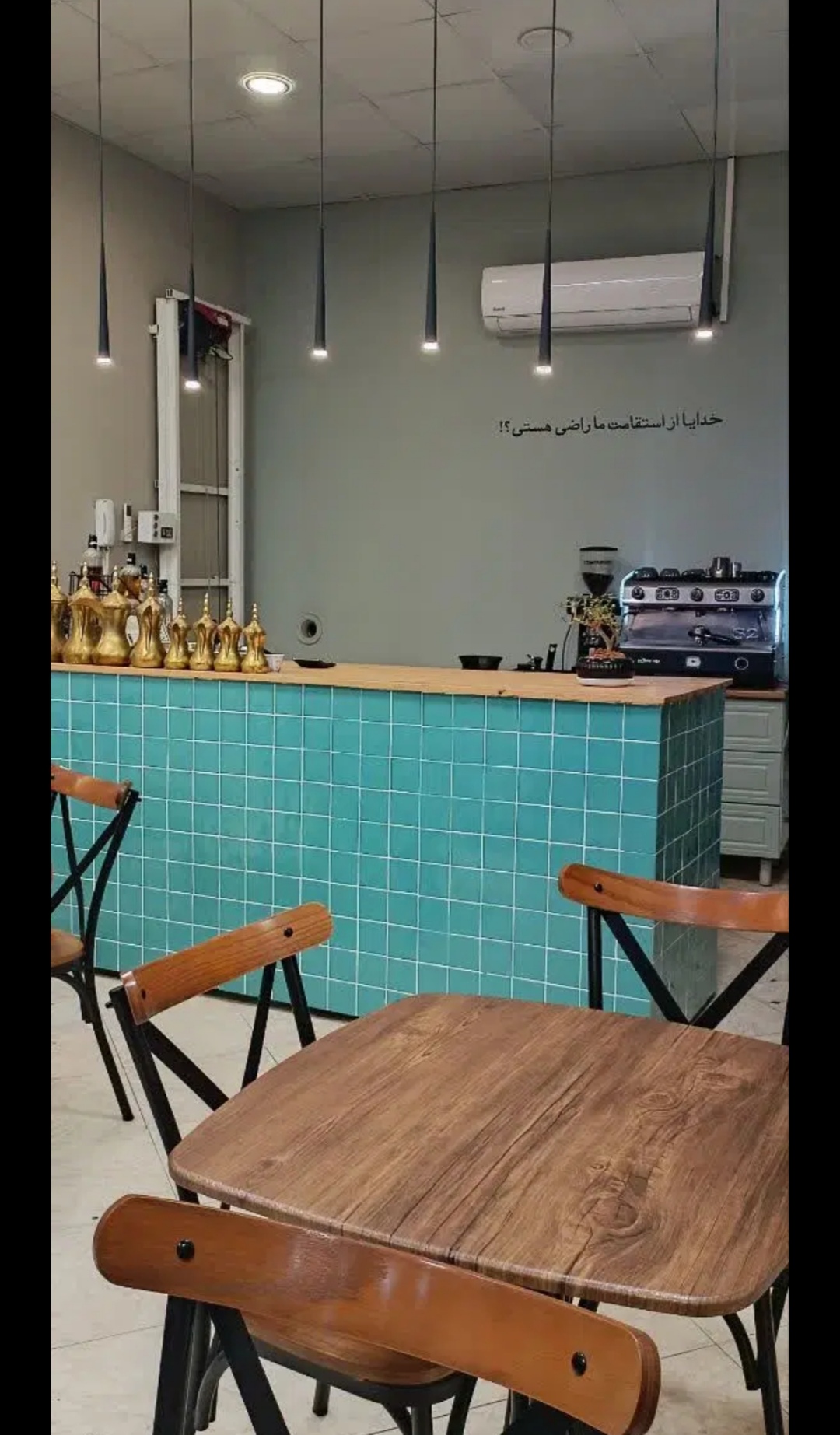 پیک موتوری (غروب شب ) .