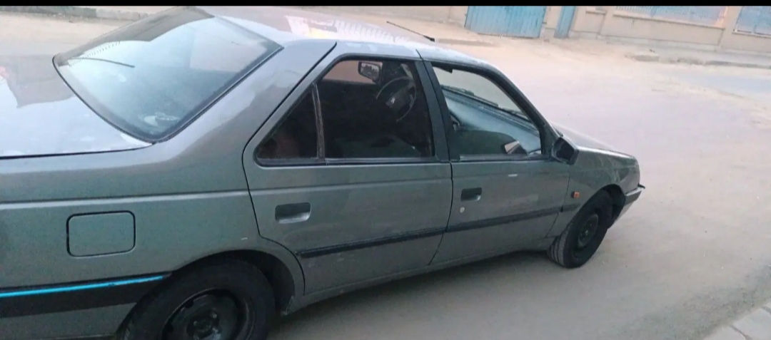 پژو ۴۰۵.