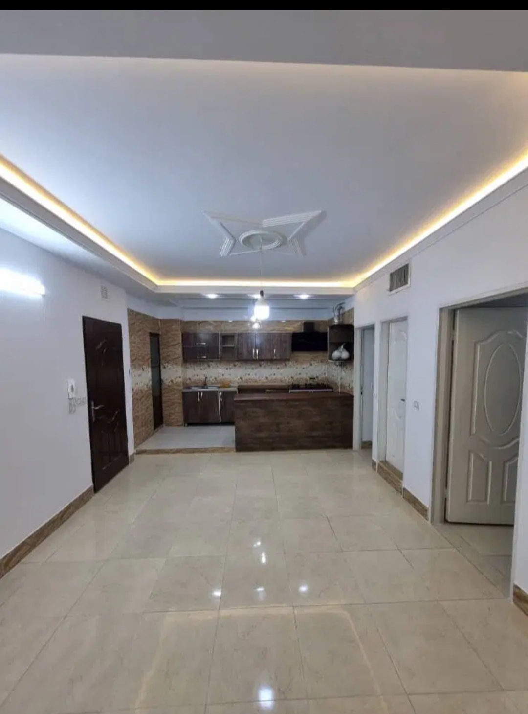 آپارتمان ۶۵متری آسانسور فعال ورزش غربی.