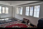 آپارتمان ۸۳متری نوساز سال ساخت.