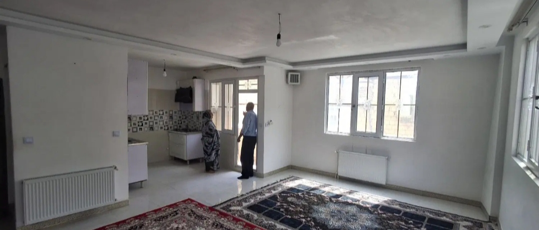 آپارتمان ۸۳متری.