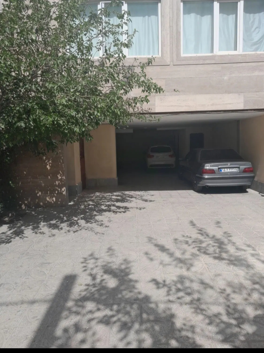 واحد دو خوابه ۷۸متری‌.