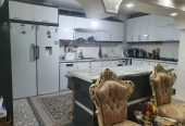 ۹۰متری خ مریم بسیار زیبا اسثنایی بهترین لوکیشن.
