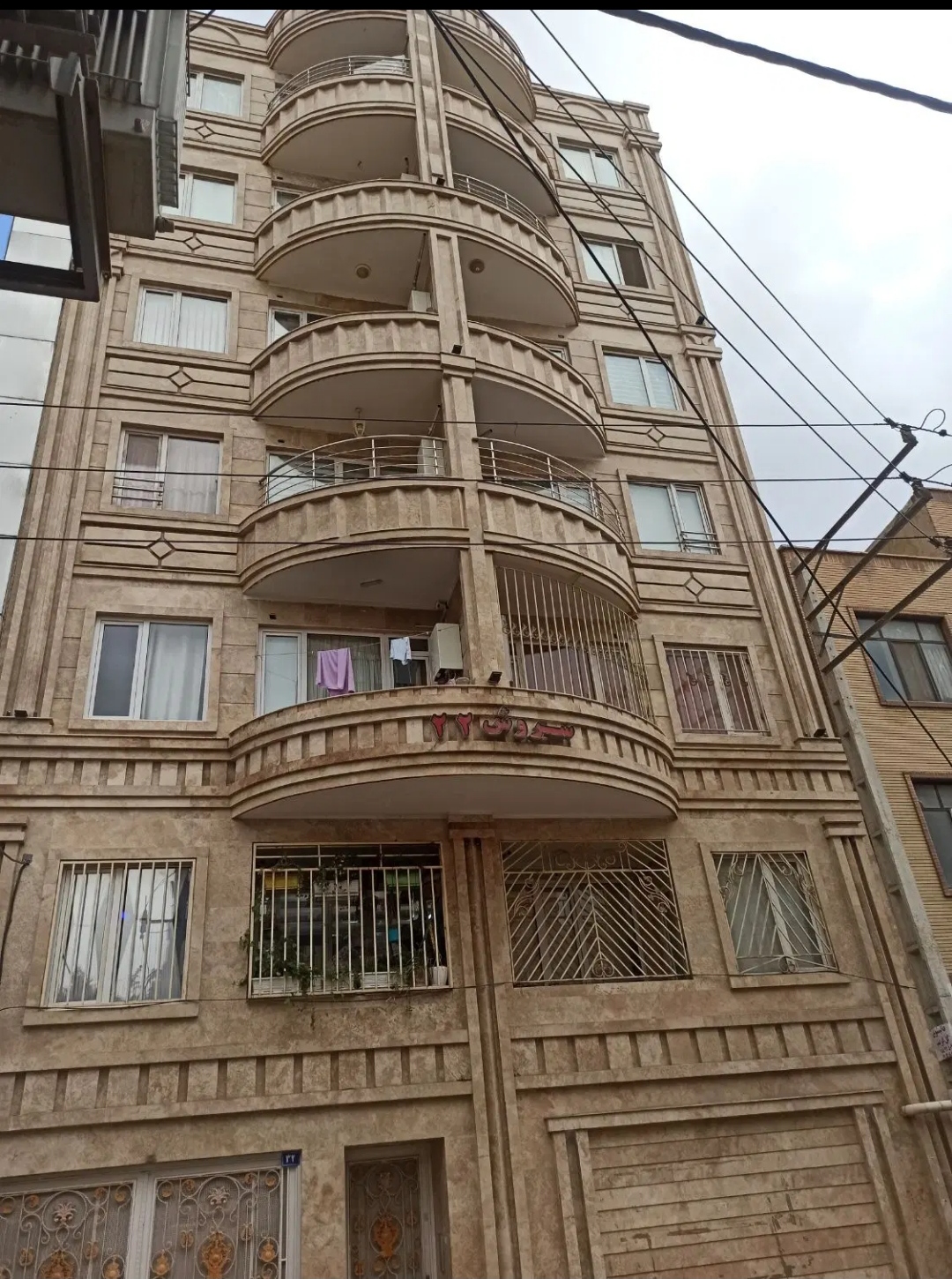 آپارتمان ۷۱متری بلوار ارغوان .