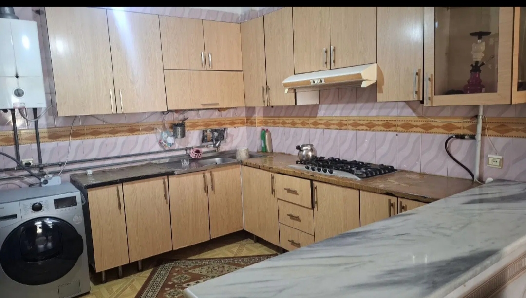 آپارتمان تک خواب طبقه اول.