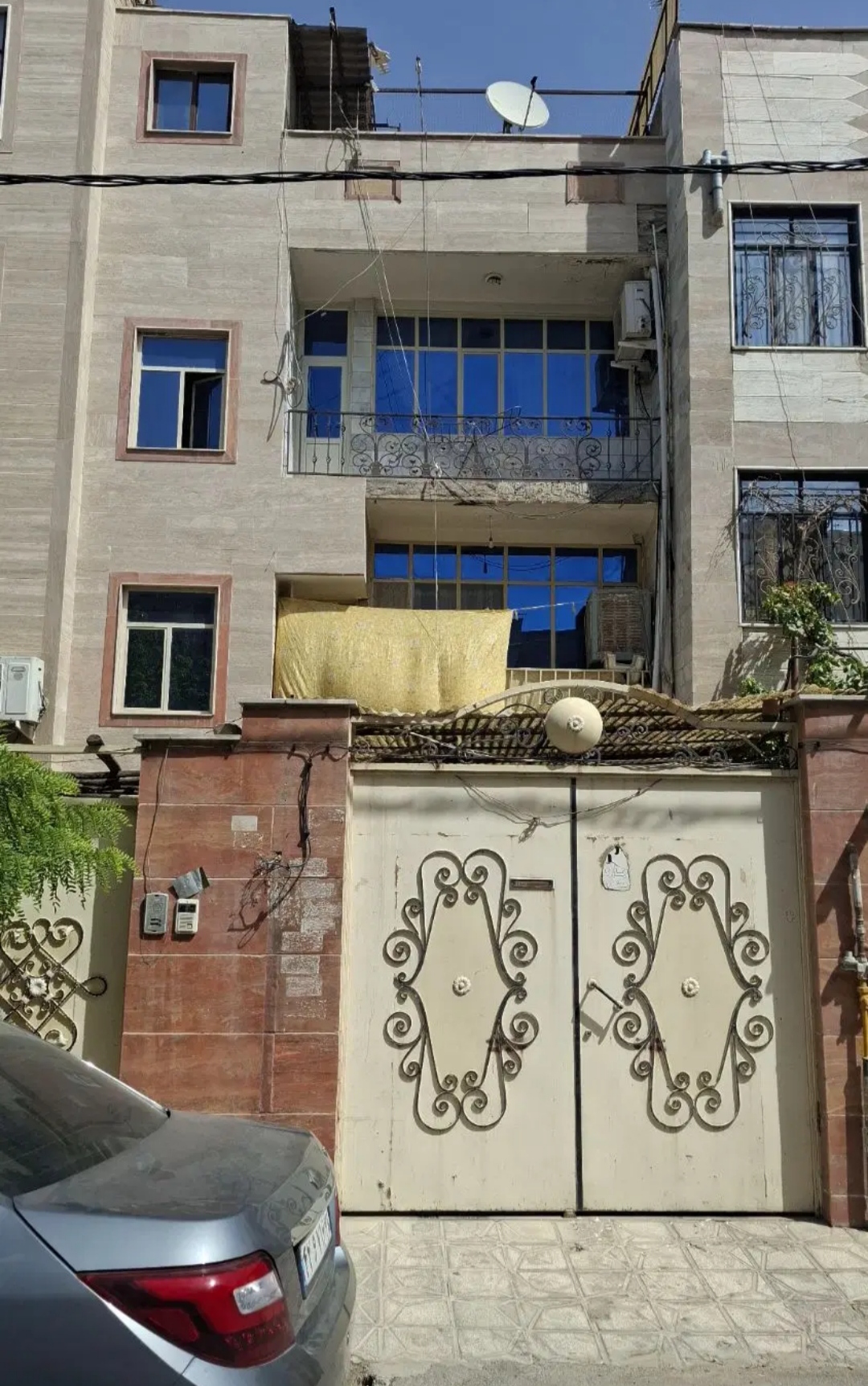 آپارتمان تک خواب طبقه اول.