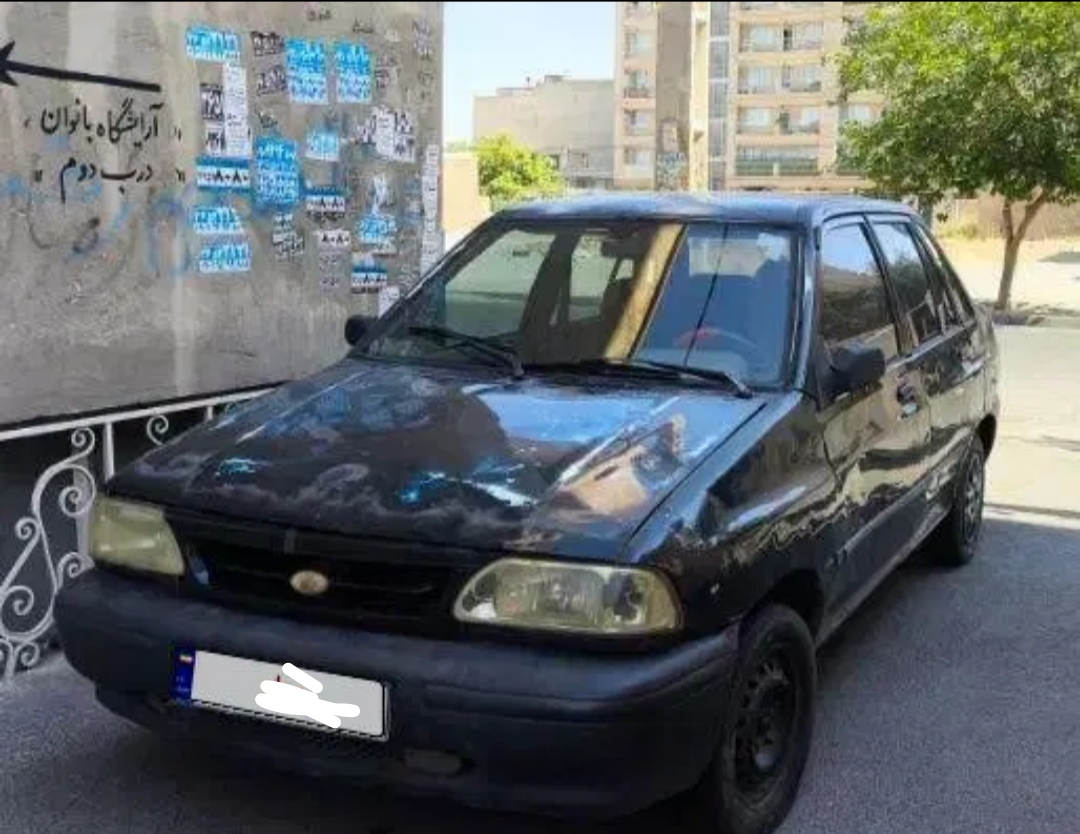 پراید ۸۰ بی رنگ .