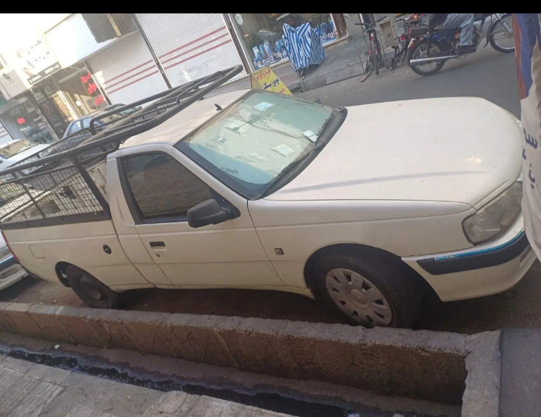 وانت آریسان مدل ۱۳۹۴ دوگانه سوز کارخانه .