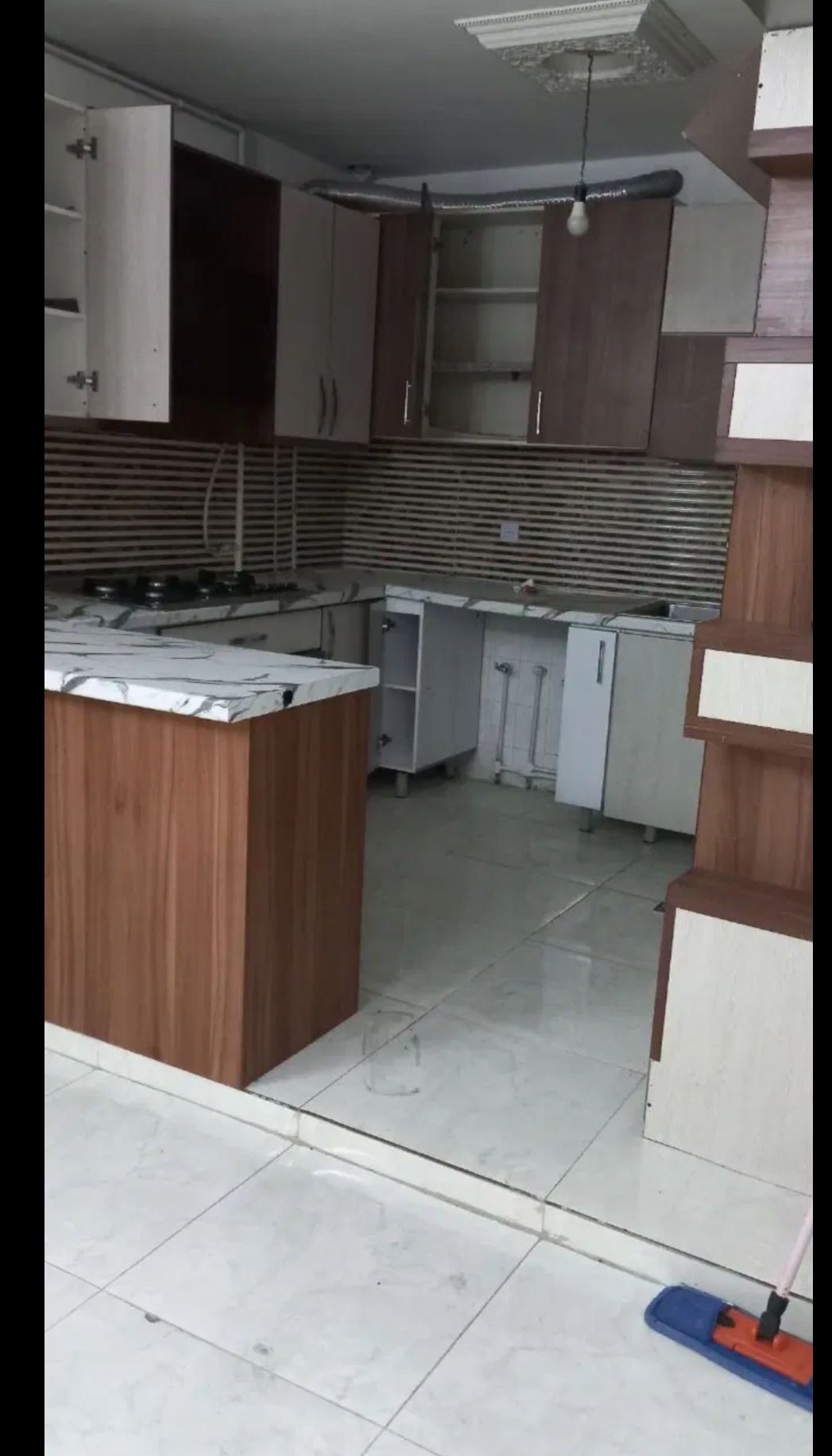 ۶۵متری سرآسیاب سبک با آسانسور.