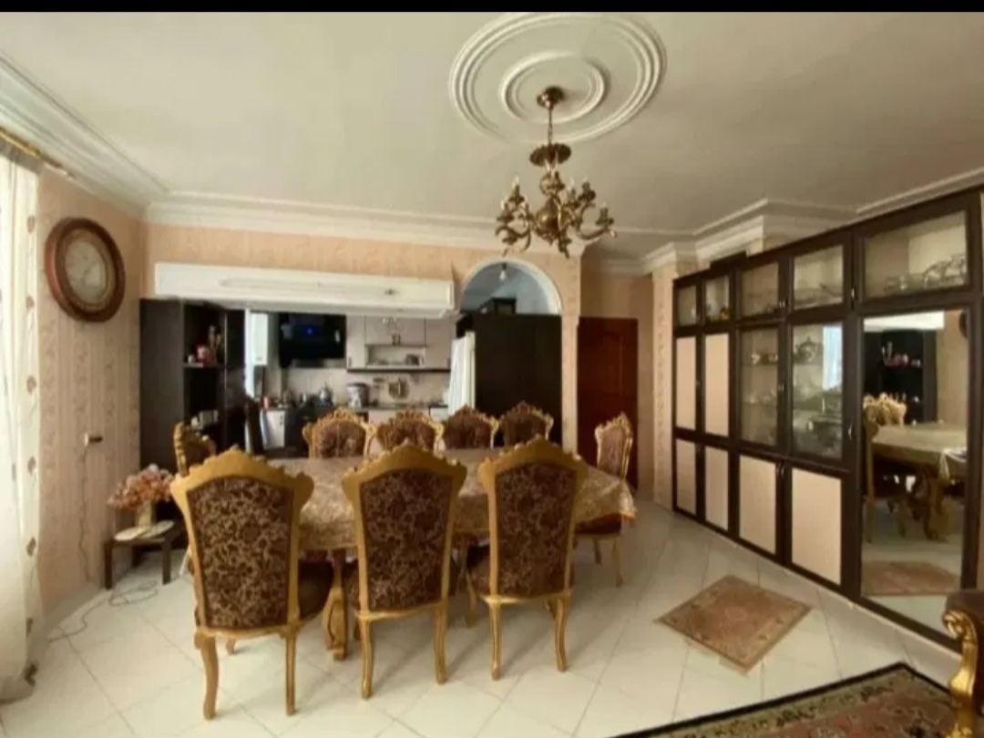 واحد دوخوابه طبقه ی چهارم .