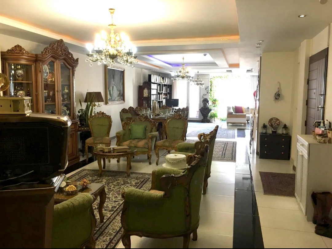 اجاره آپارتمان بسیار خوش نقشه و غرق نور .