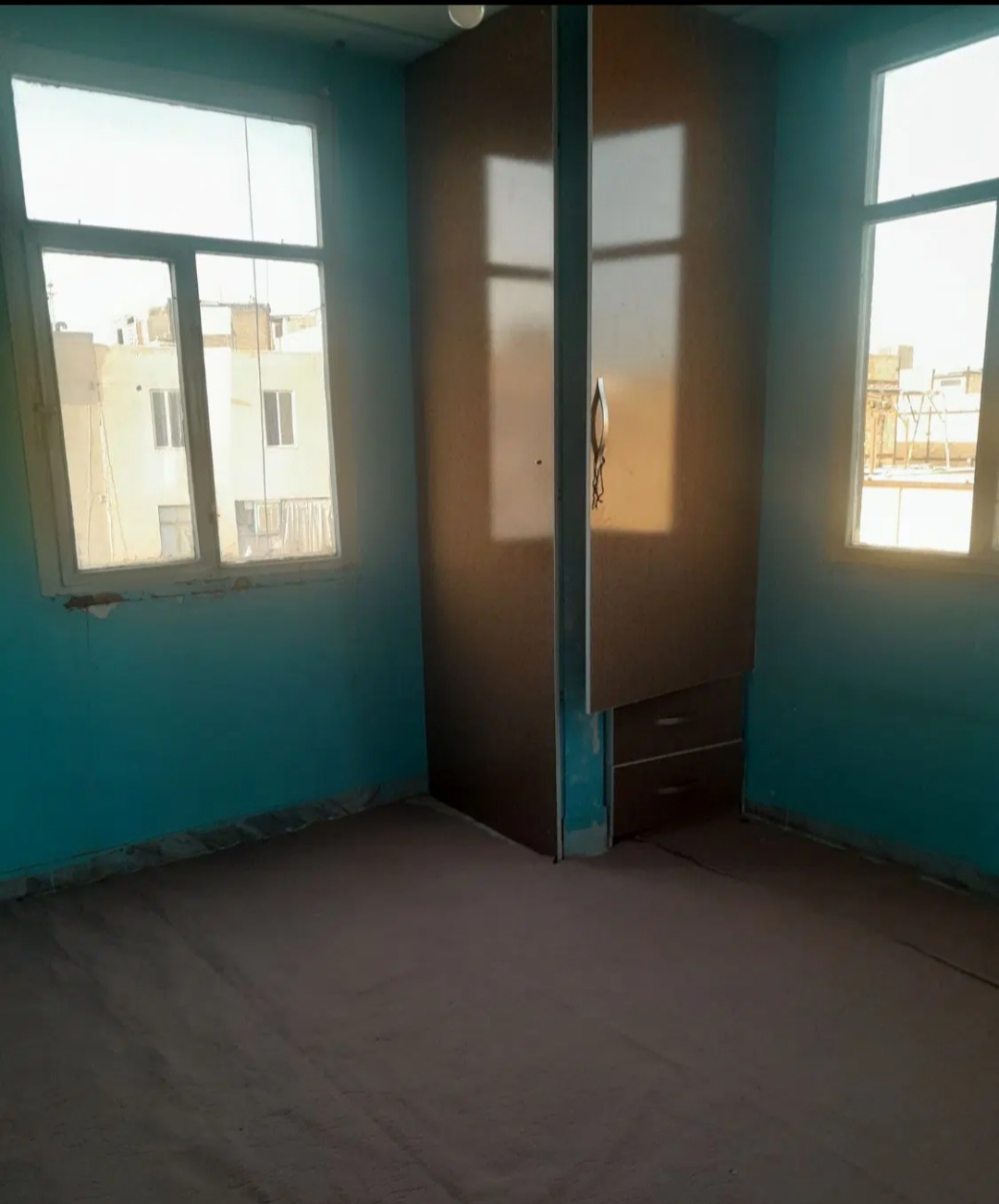 فروش ملک.
