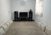 خانه دربست اجاره داده میشود .
