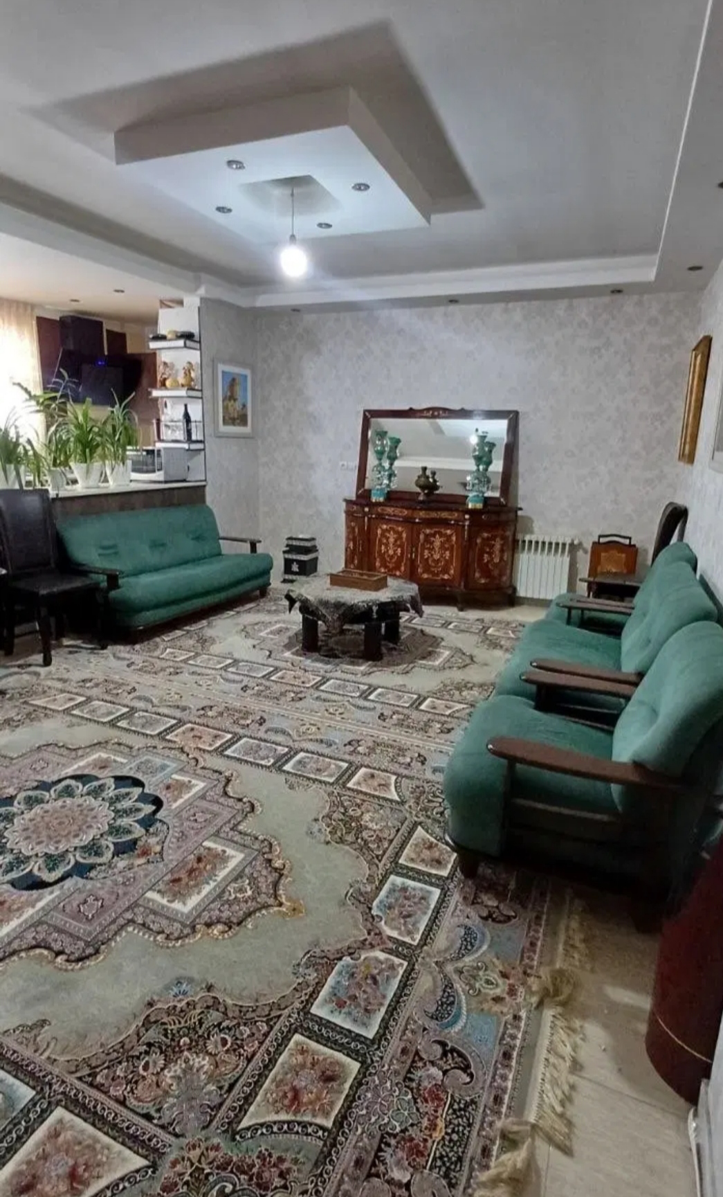 اجاره واحد ۸۰متری.