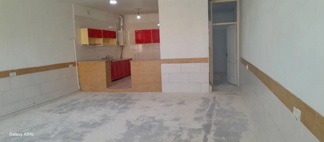 آپارتمان طبقه دوم ویلایی.