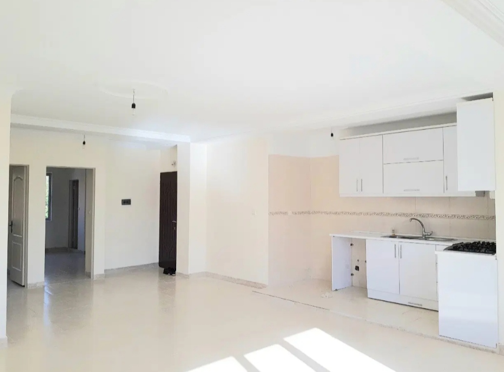 واحد ۸۵ متری شهرک طالقان غرق نور.