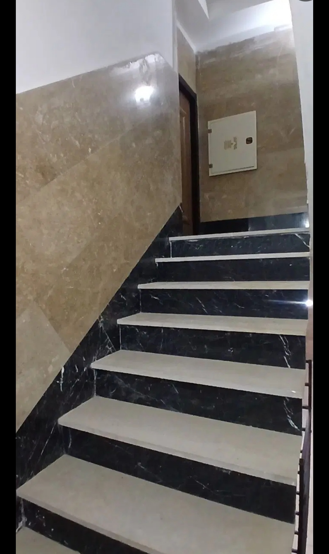 ۱۲۰ متر دوخواب نو ساز .