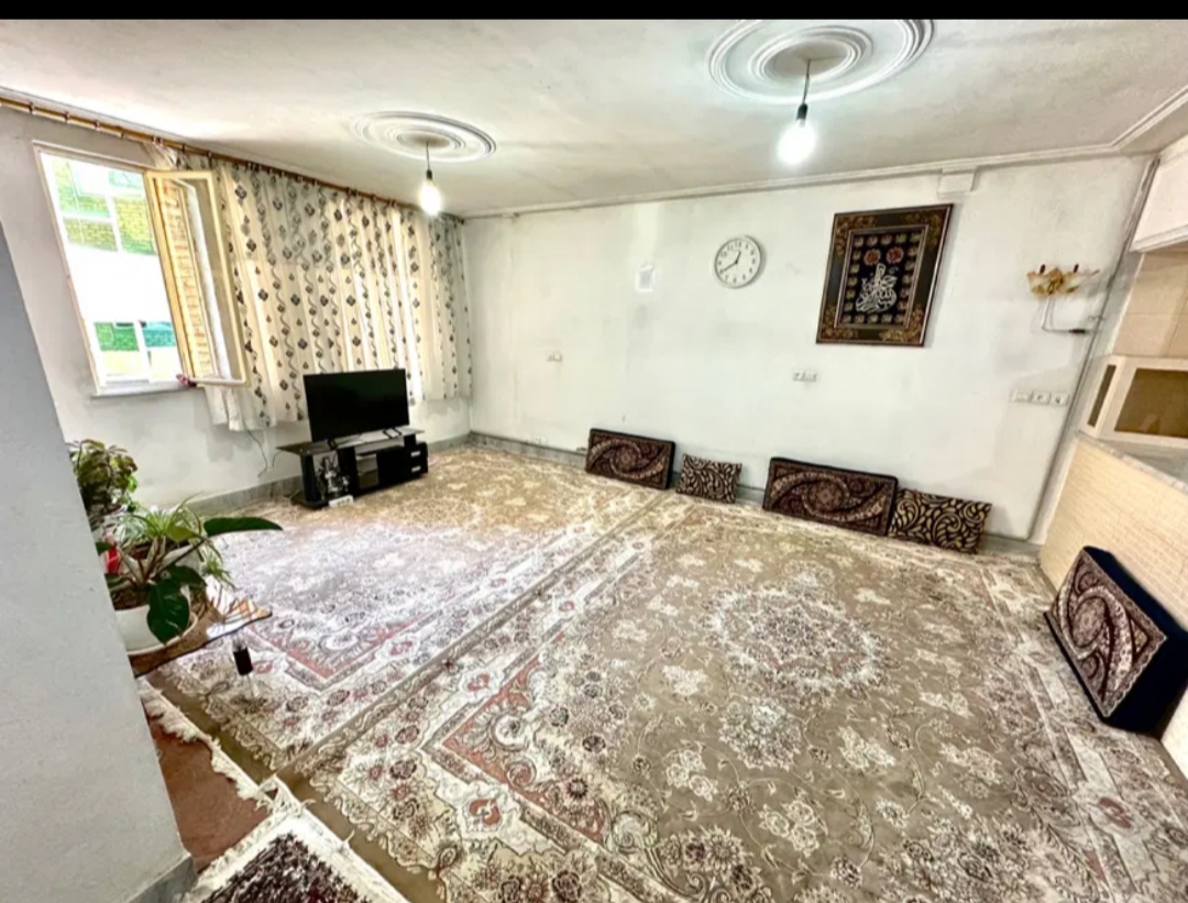 اجاره یک واحد ۸۰ متری دلباز از دو سمت نور گیر.