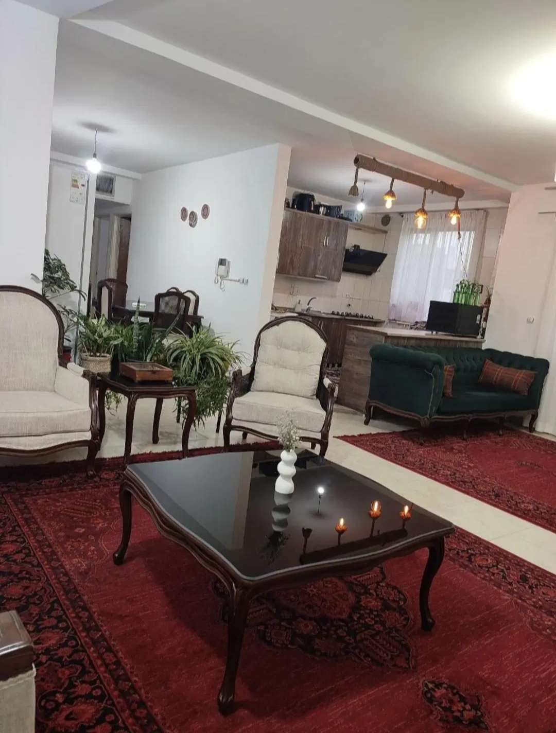 اجاره واحد ۱۰۰متری.