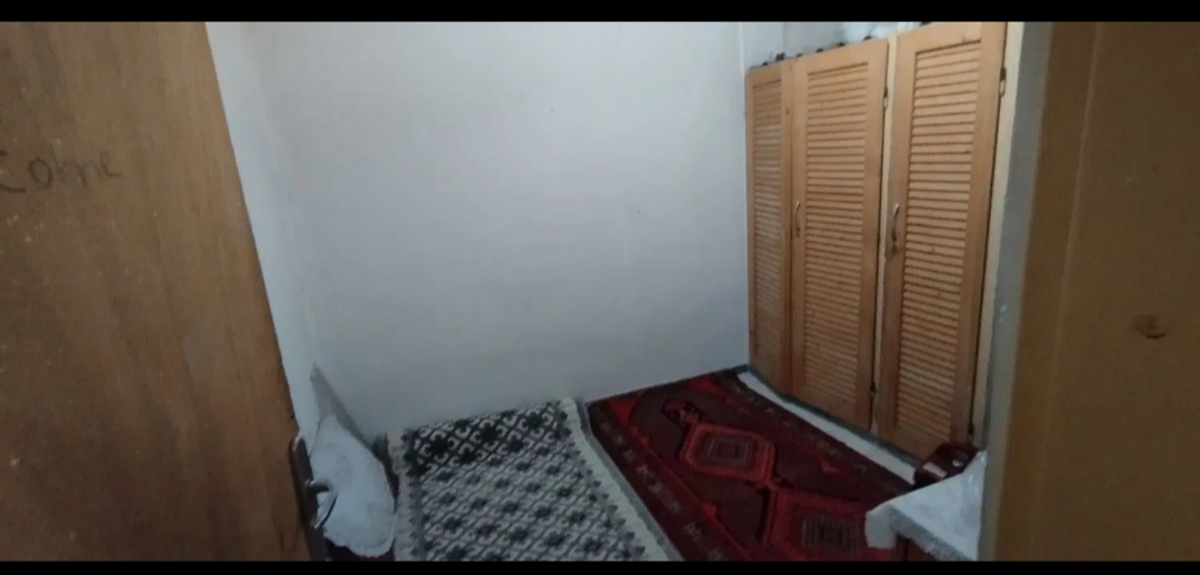 فروش خانه همکف ۱۴۲متری.