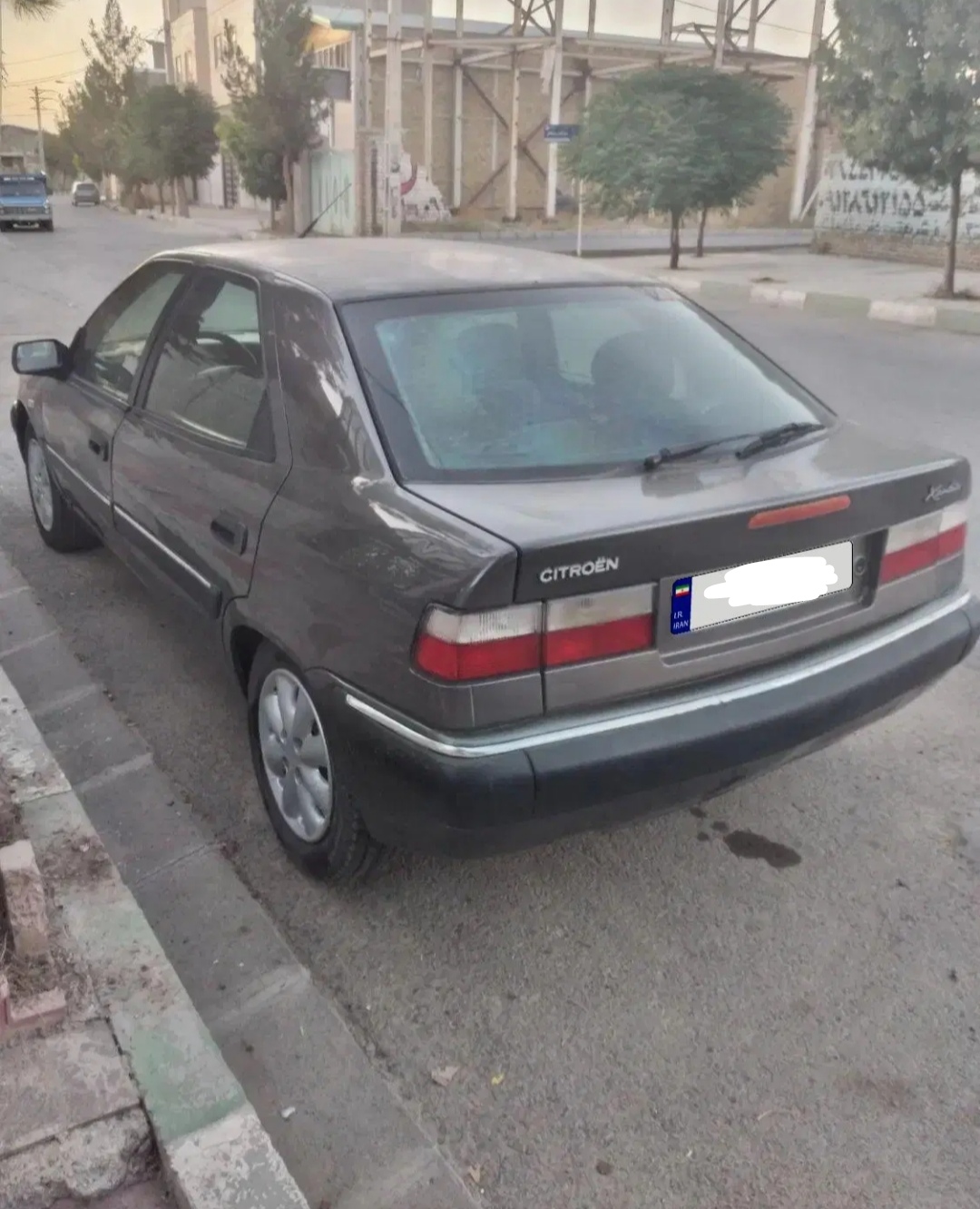 زانتیا مدل ۸۵ .