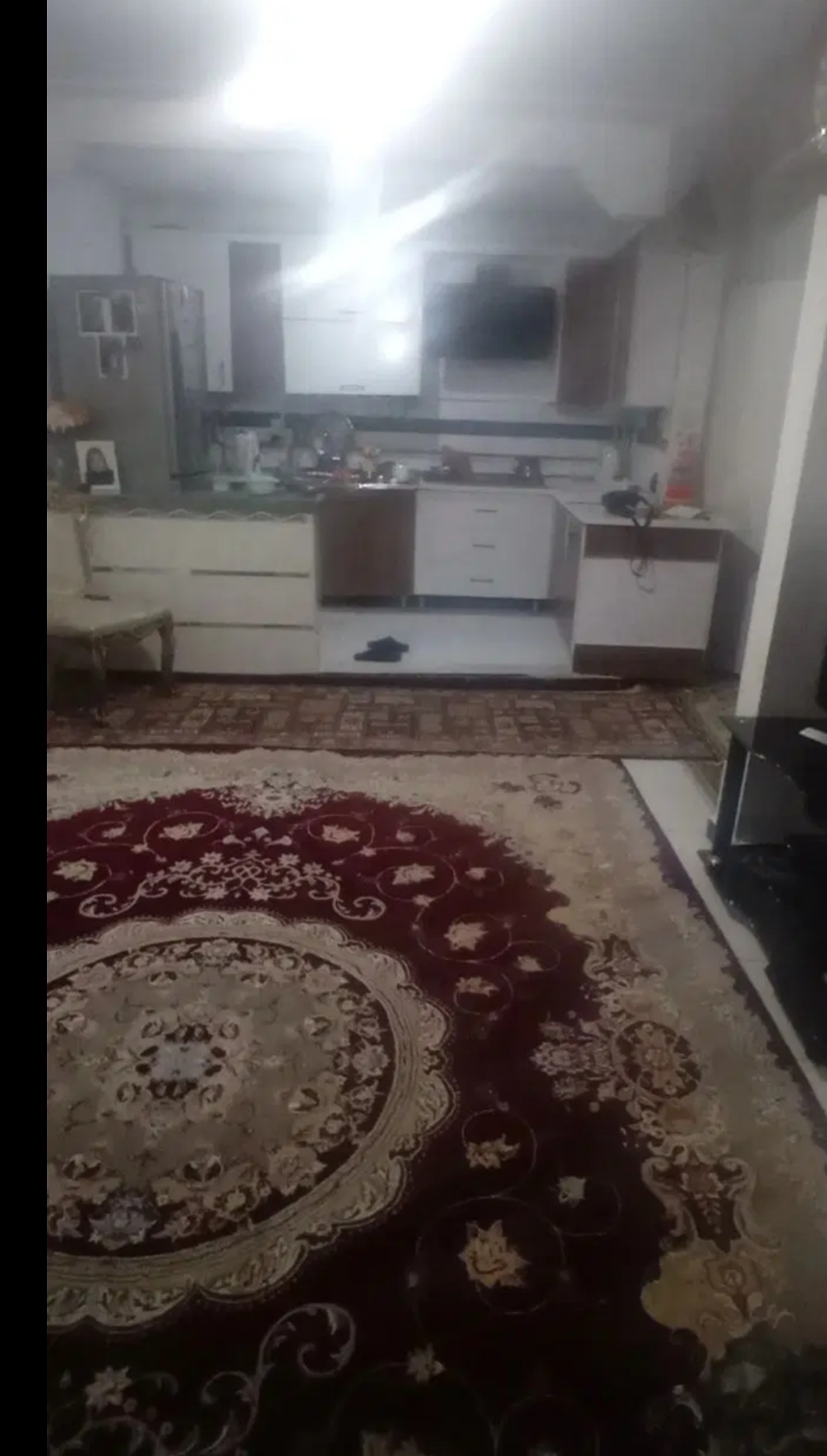 واحد ۵۲ متری طبقه همکف با حیاط خلوت.