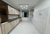 واحد ۷۰متری طبقه سوم خیابان ۲۰ متری کسری.