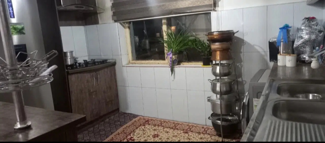 فروش آپارتمان طبقه سوم.