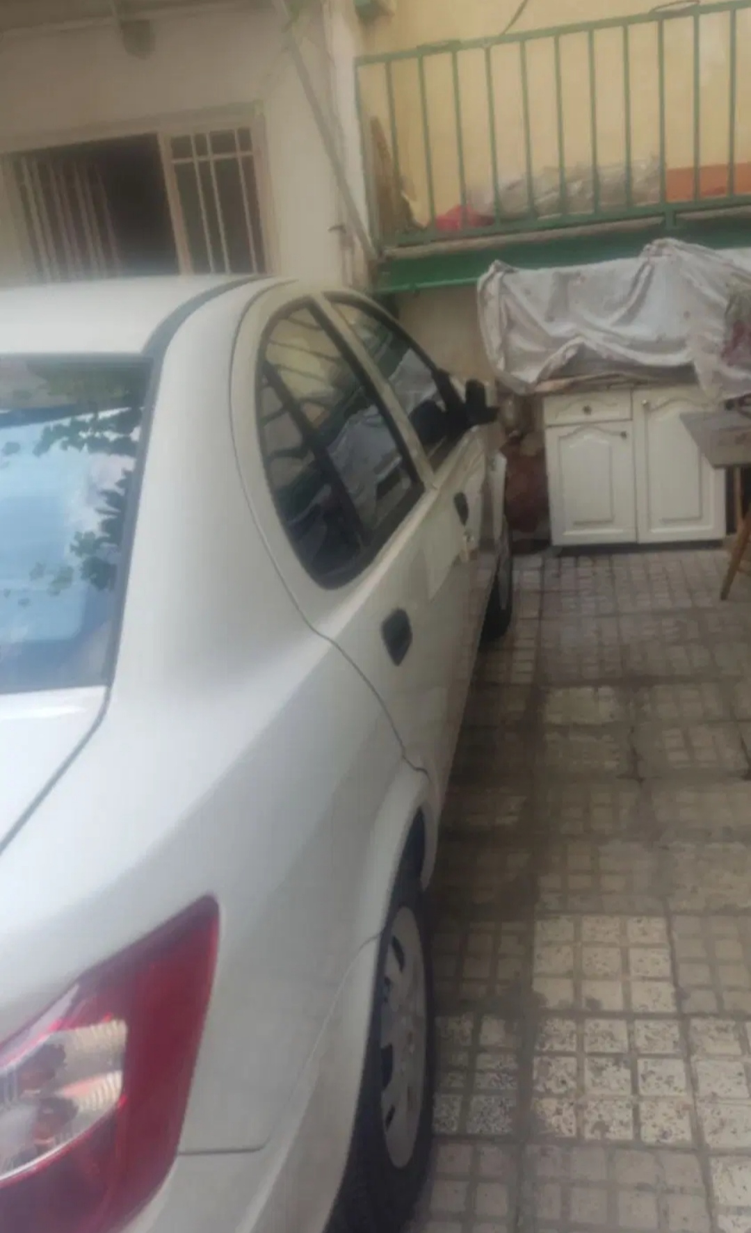 ساینا اس ۴۰۵ صفر کیلومتر.