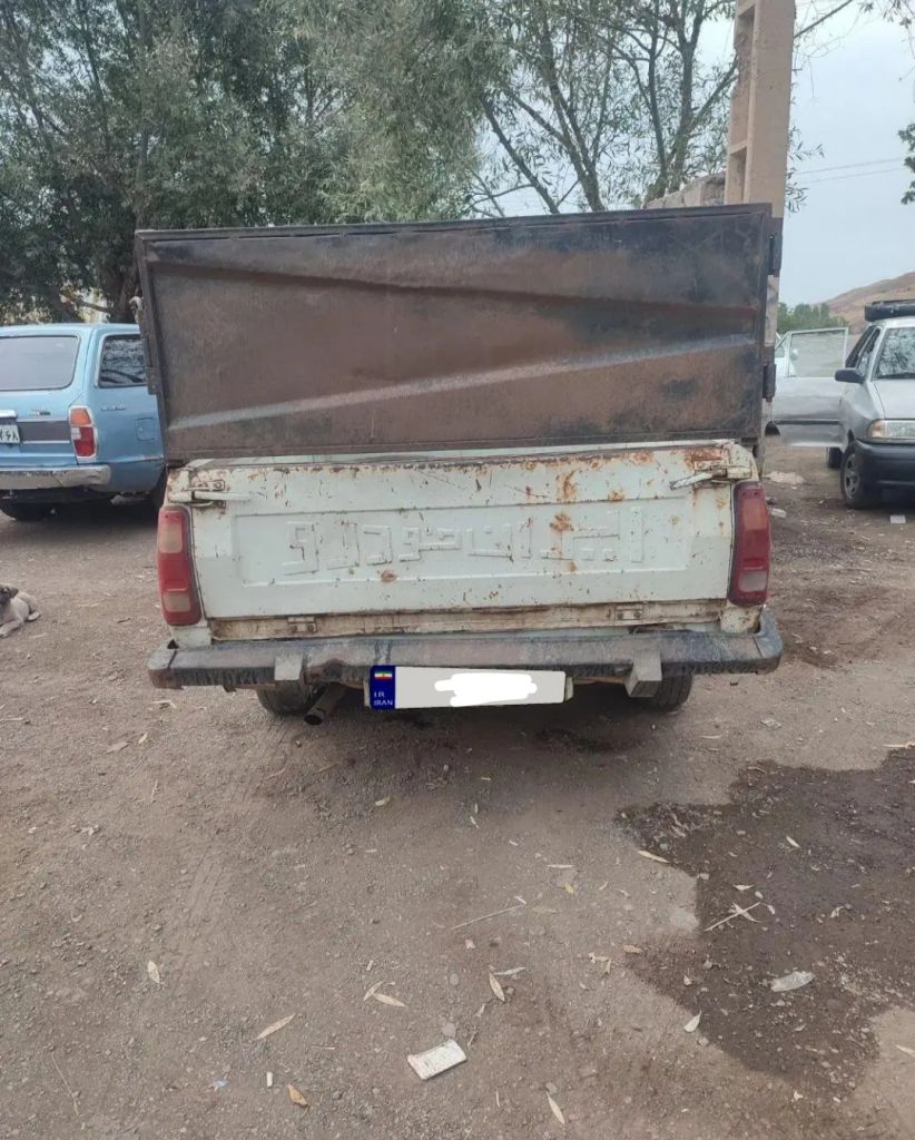 پیکان وانت ۸۸ .