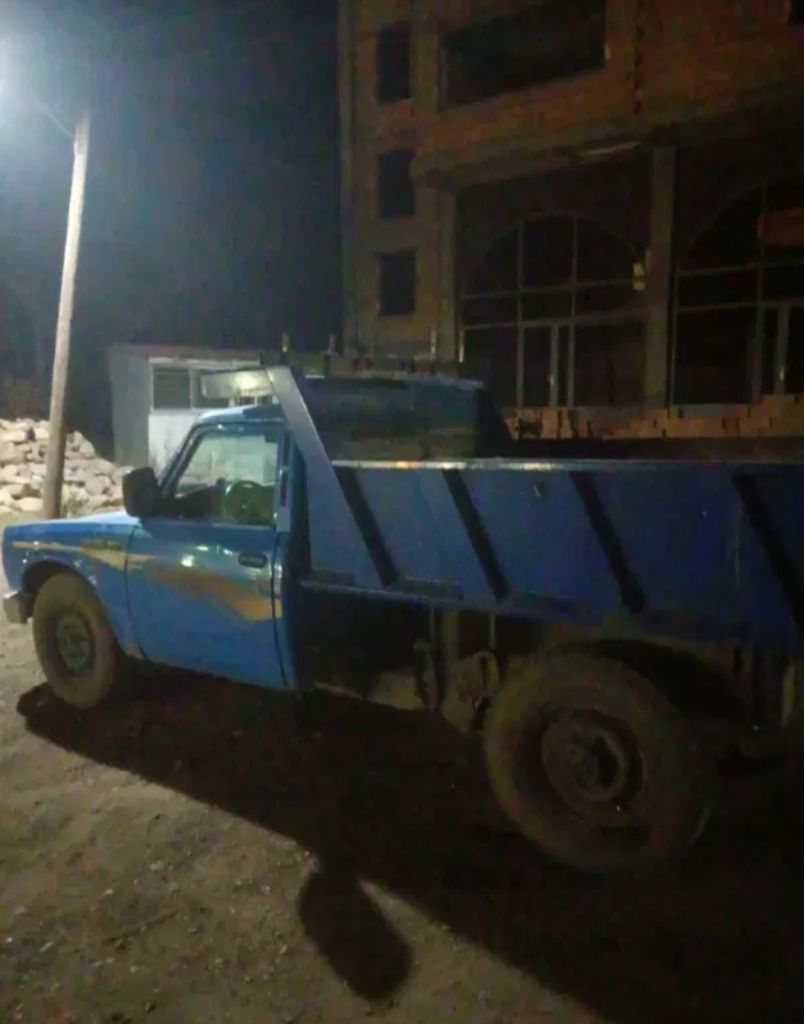 نیسان وانت .