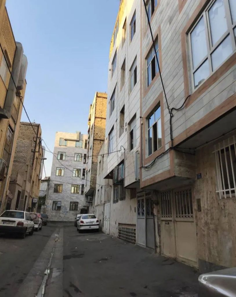 آپارتمان سرآسیاب ملارد.