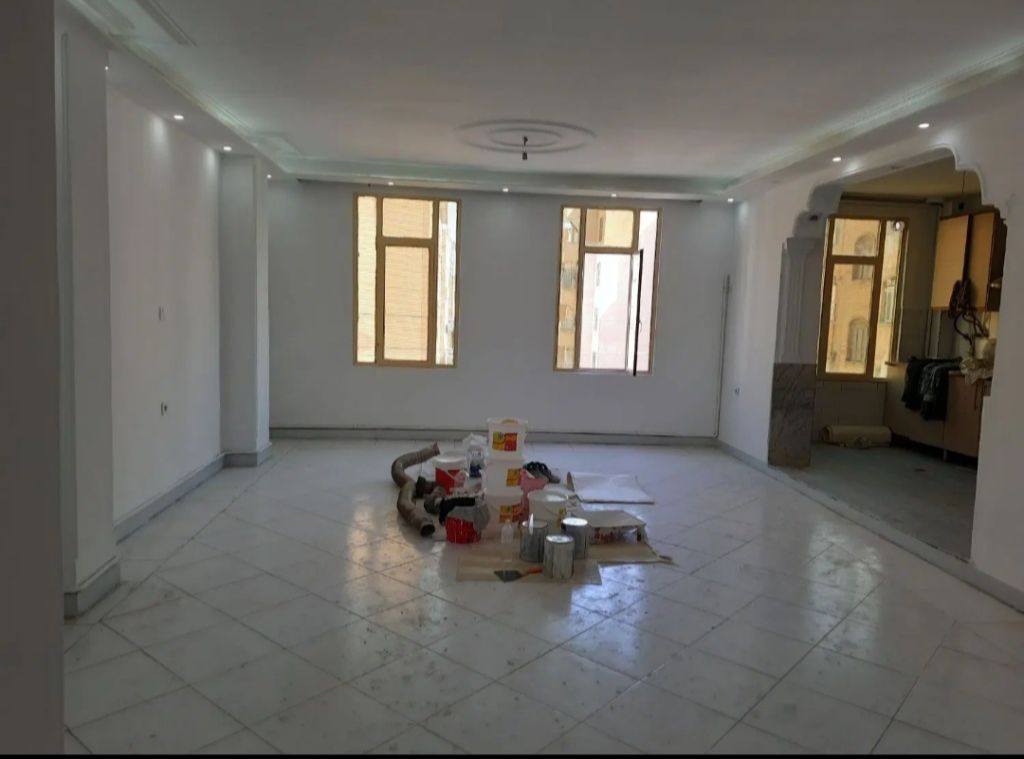 ۸۵متری باسازی شده .