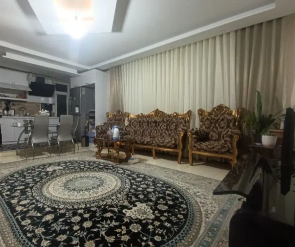 آپارتمان مسکن مهر صفا دشت.