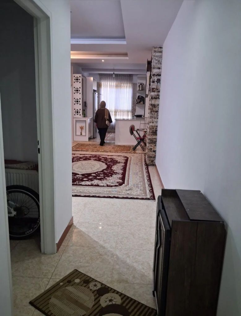 ۹۰متری سند دار پرنیان .