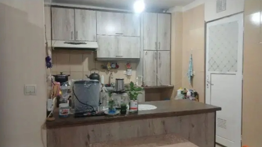 ۸۰متری آپارتمان در بهترین جای فاز ۱شهرک امید.