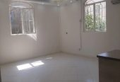 ۶۰مترطبقه اول لوکیشن عالی .
