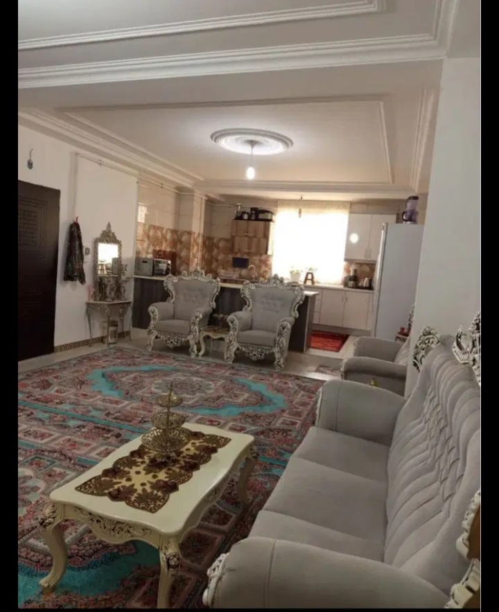 فروش واحد۸۵متری شهرک خائف .
