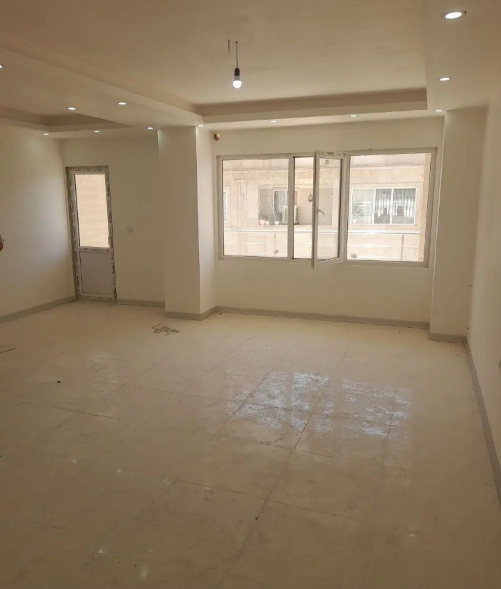 فروش ۹۵متری صیادیه .