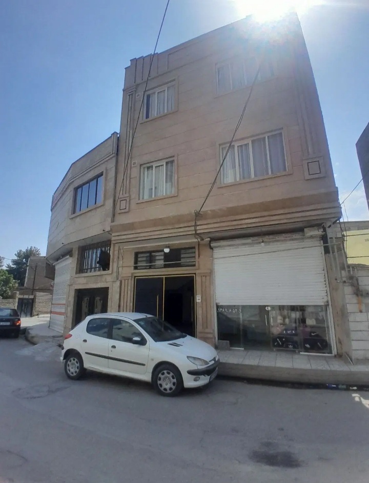 فروش یک واحداپارتمان ۹۰متری .