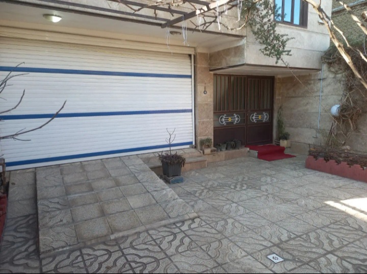 سه تاواحدیکجامخصوص خانواده .