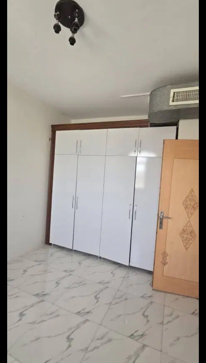واحد۹۰متری ابتدای جلال لوبوستان ۶.